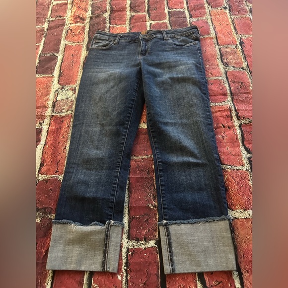 Kut from the Kloth jeans size 8
Inseam 25” (folded bottom hem) - Picture 3 of 8